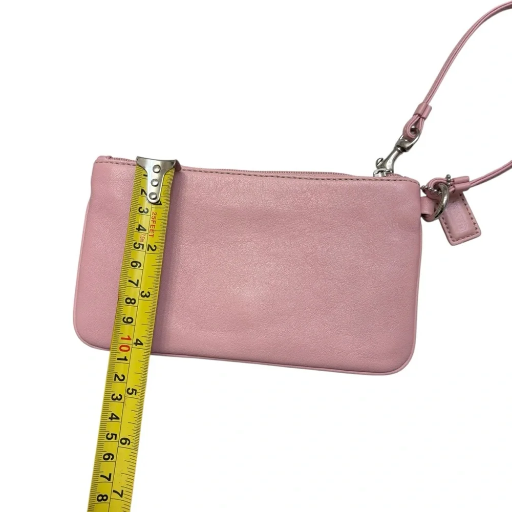 Coach vintage y2k RARE pink leather soho buckle clutch bag wristlet wallet Wow! - Picture 10 of 10